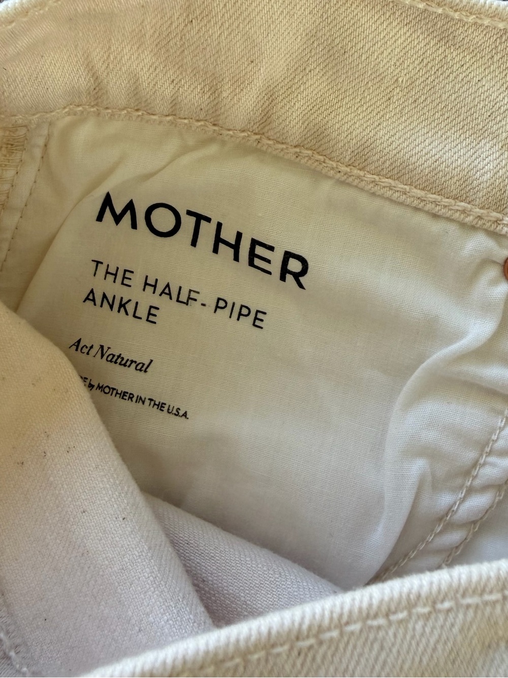 MOTHER Wide-Leg High-Rise Jeans in Cream - Picture 10 of 11